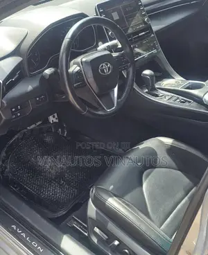 Toyota Avalon 2018 Gray
