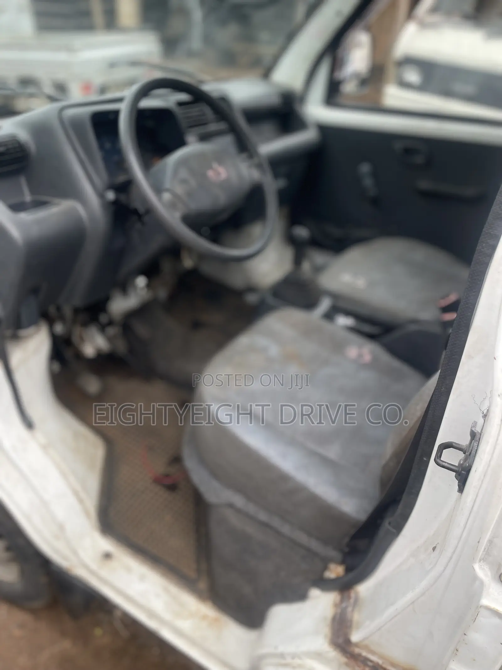 Suzuki APV Minibus 2012 White