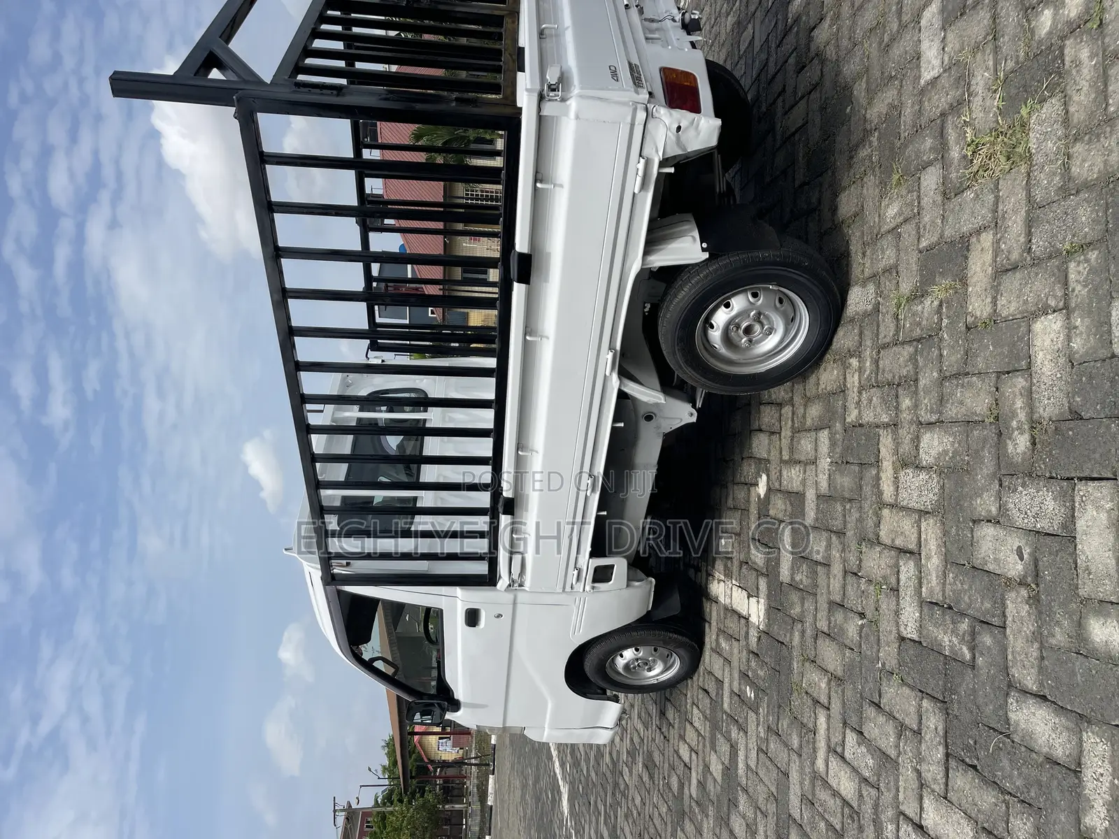 Daihatsu Hijet 2012 White