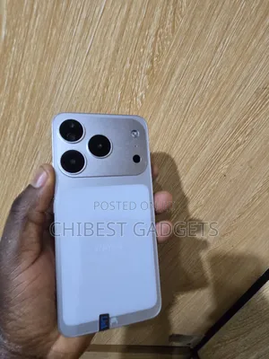 Vivo iQOO 256 GB White
