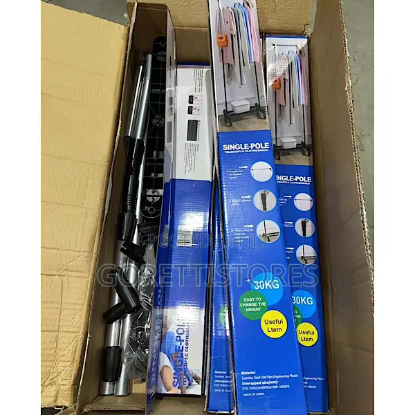 Single Pole Telescopic Clothes Rack
