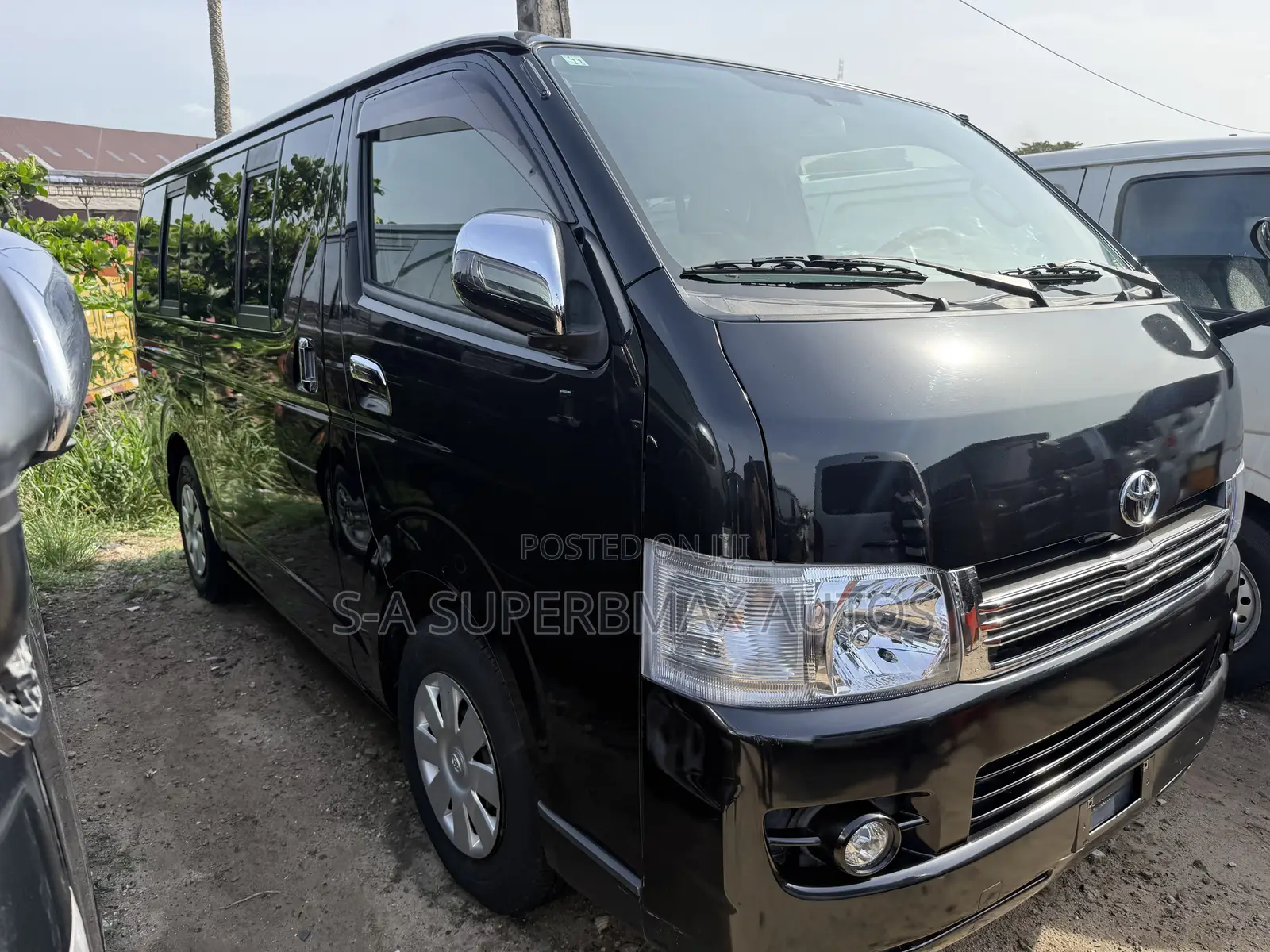 Toyota HiAce 2009 Black