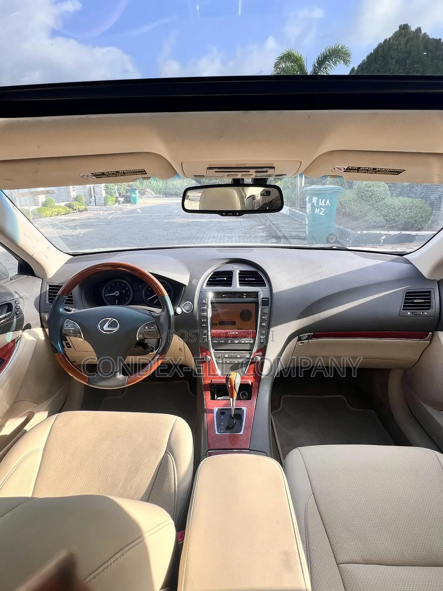 Lexus ES 350 2010 Gold