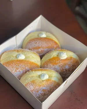 Milky Doughnuts Box of 4