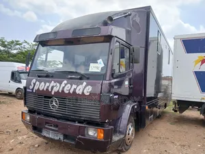 Mercedes Benz 814