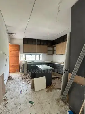 5bdrm Duplex in Cowrie Creek, Ikate for rent