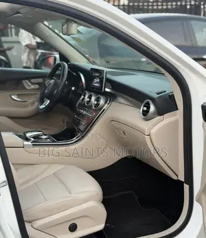 Mercedes-Benz GLC-Class 2017 White