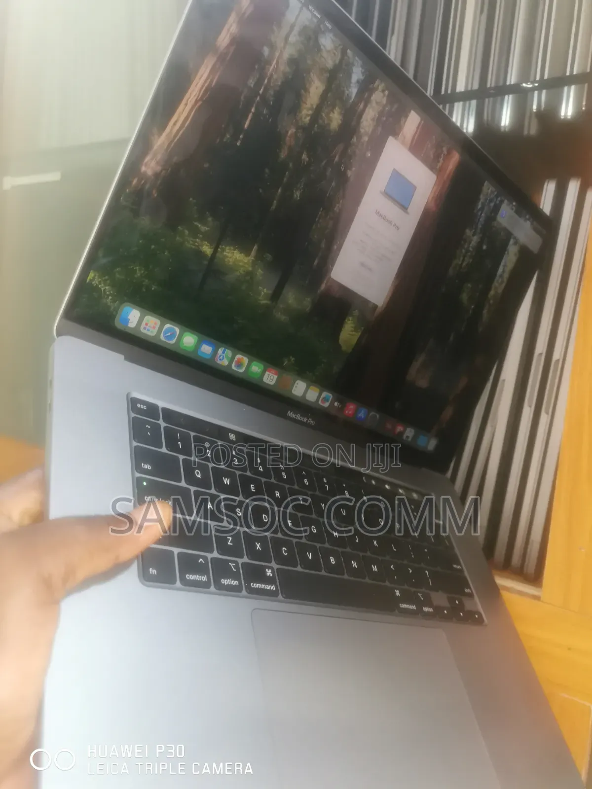 Laptop Apple MacBook Pro 2019 32GB Intel Core i9 SSD 1T