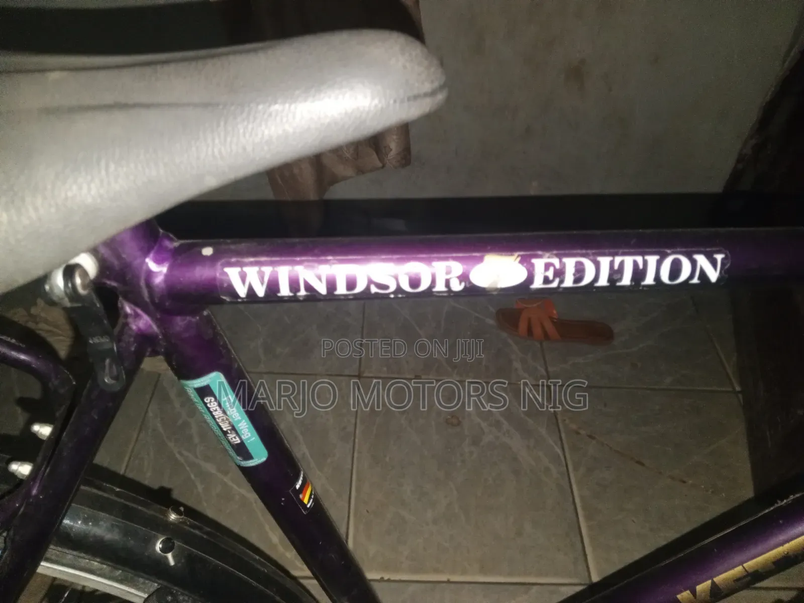 Foreign Used Bicycle With Shock Absorb,Carryer,Break System Light