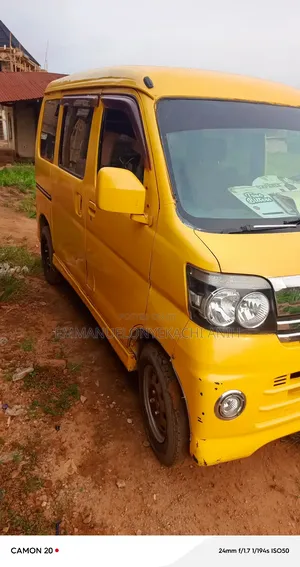 Daihatsu Hijet 2010 Silver
