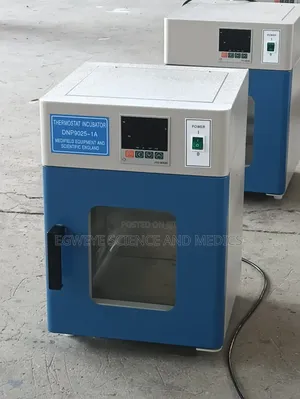 Laboratory Thermostat Incubator