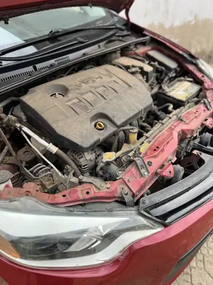 Toyota Corolla 2015 Red