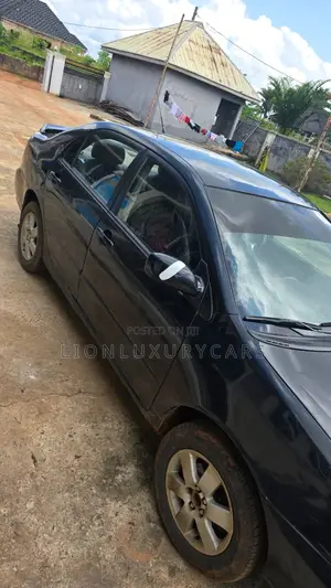 Toyota Corolla 2004 Black