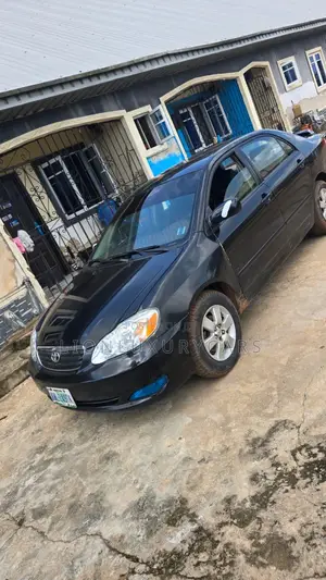 Toyota Corolla 2004 Black