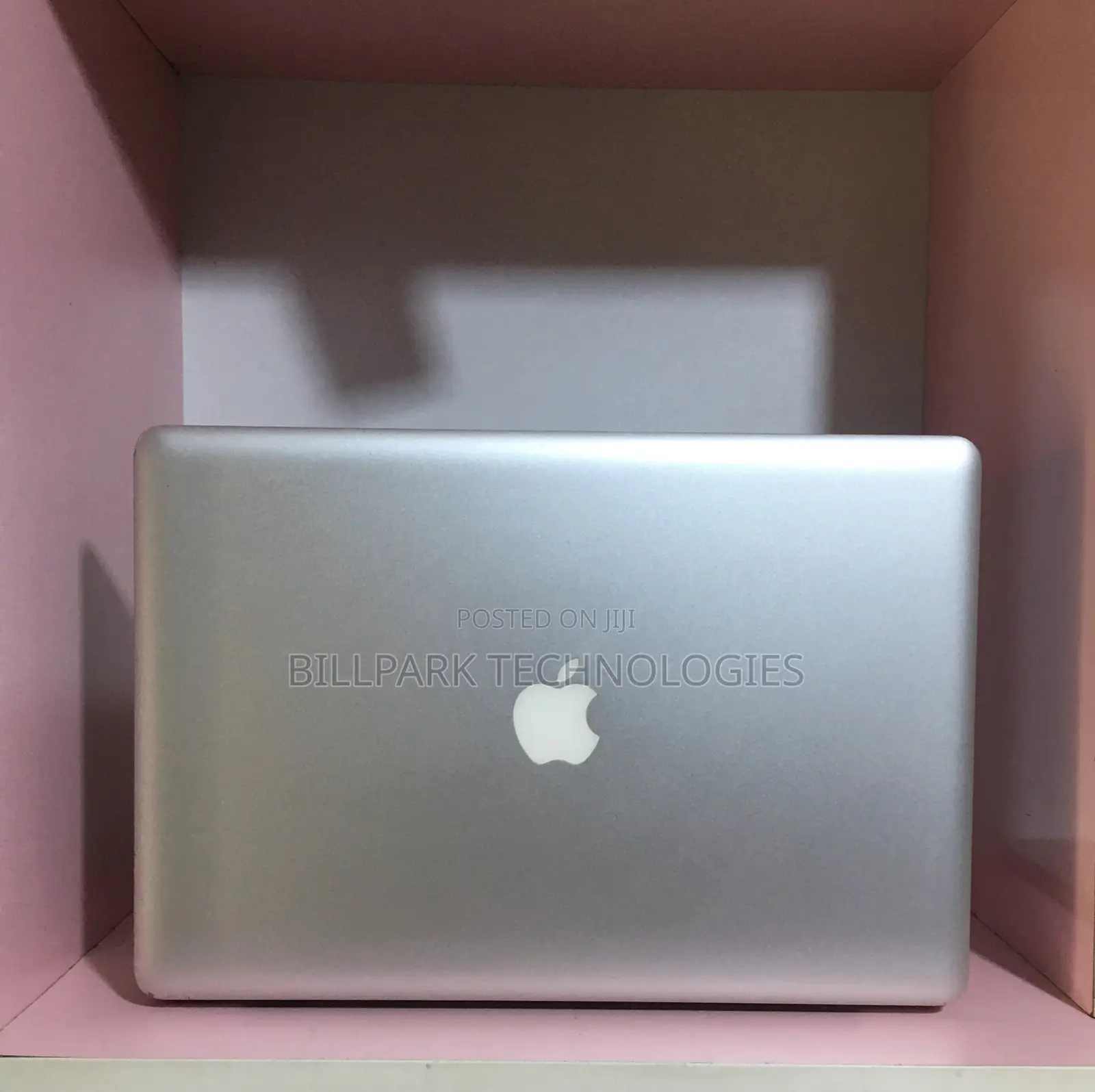 Laptop Apple MacBook Pro 2010 4GB Intel Core i7 HDD 750GB