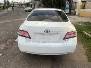 Toyota Camry 2011 White