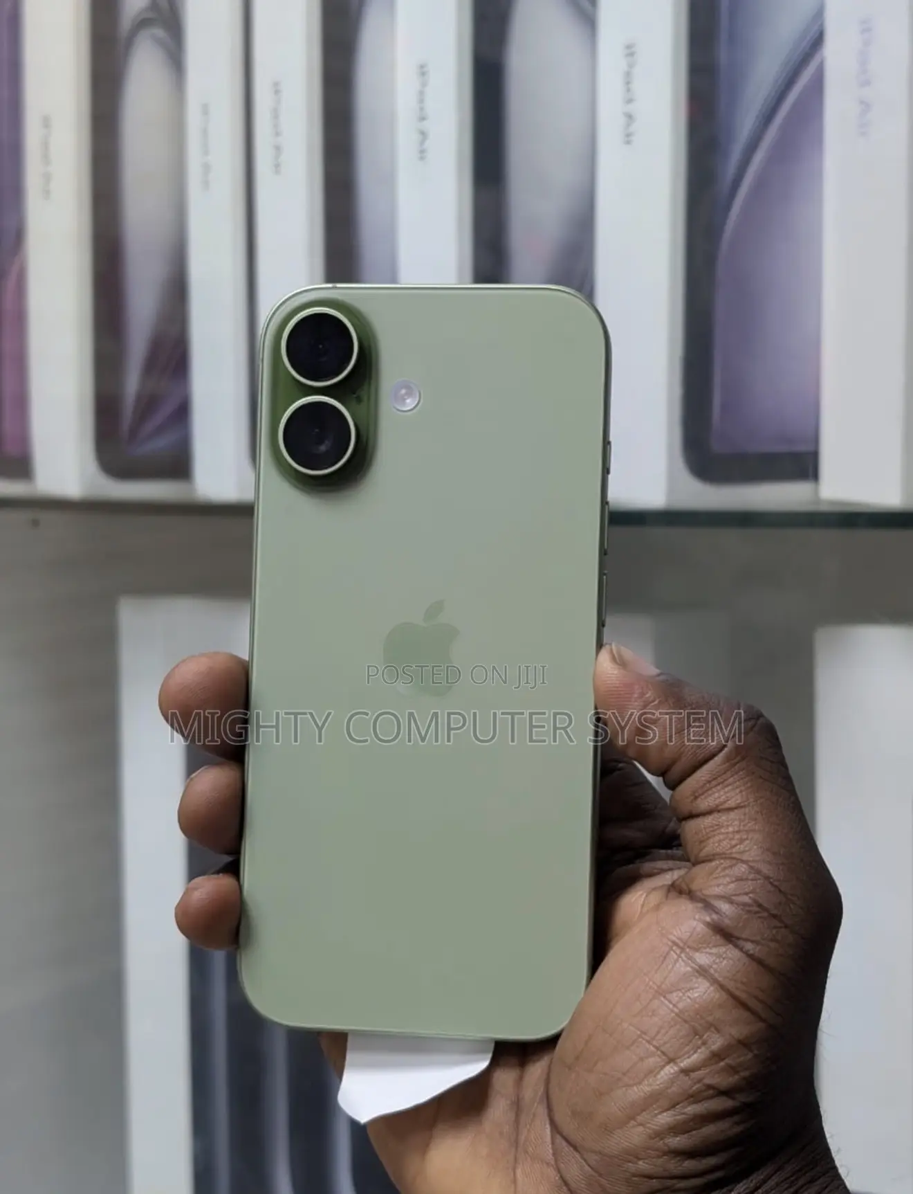 New Apple iPhone 17 256 GB