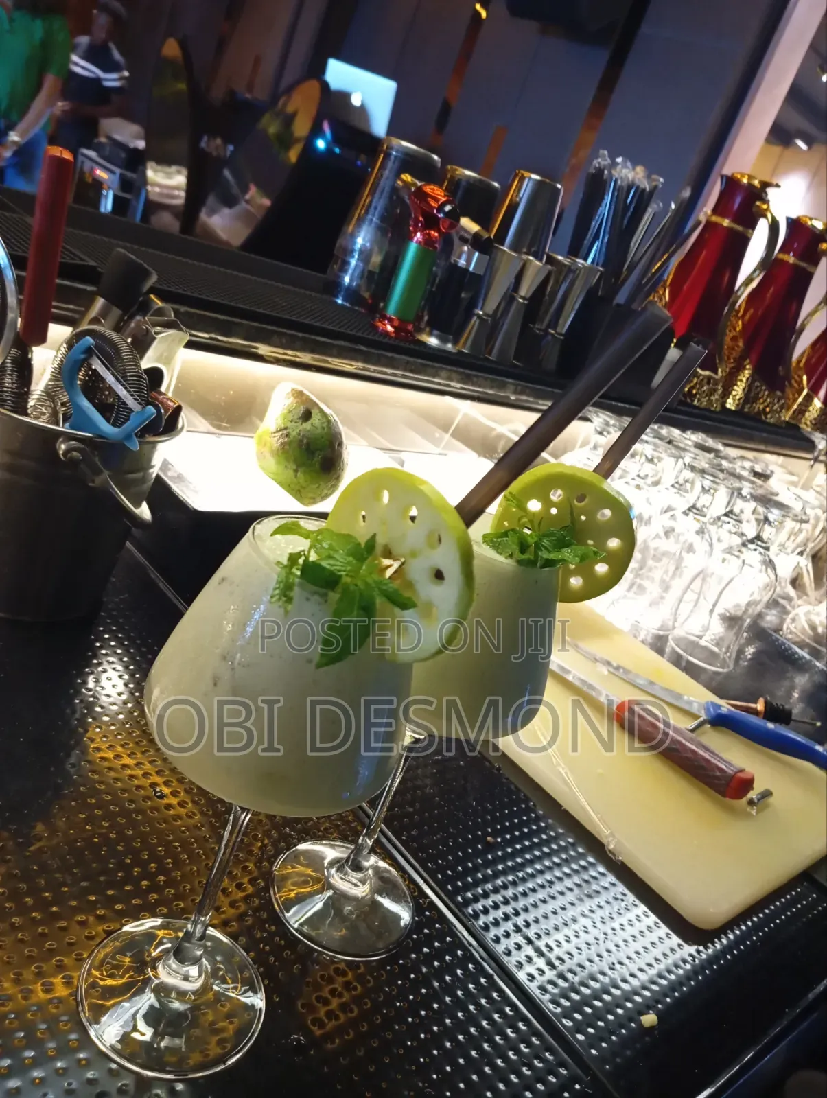 Bartender/ Mixologist
