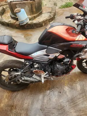 Yamaha 2019 Red
