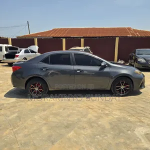 Toyota Corolla LE Eco 4dr Sedan (1.8L 4cyl CVT) 2016 Gray