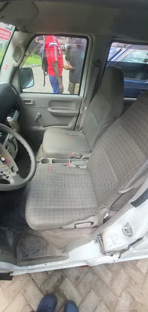 Suzuki APV Minibus 2012 White