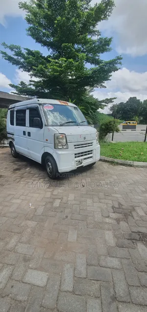 Suzuki APV Minibus 2012 White