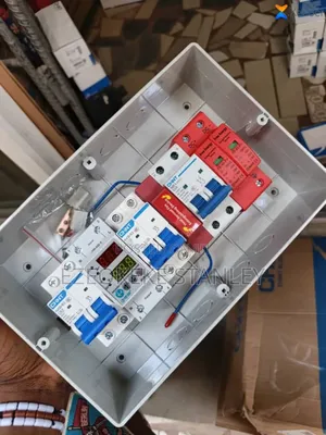 Dc Combiner Box for Solar