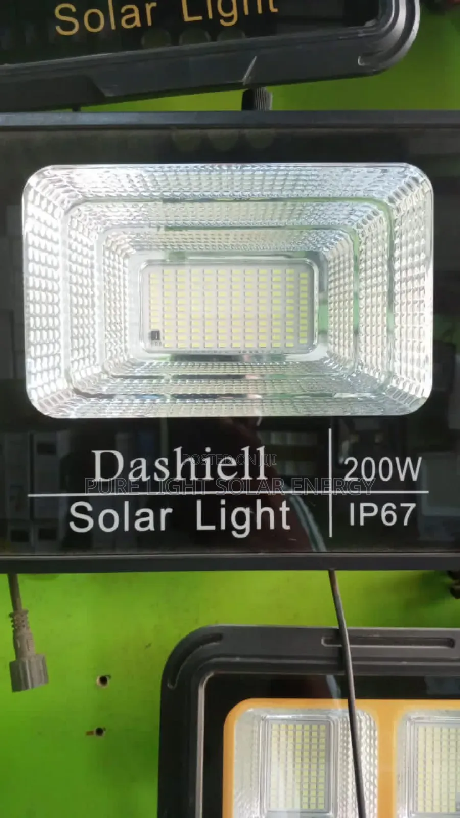 Dashiell 200w Solar Flood Light L