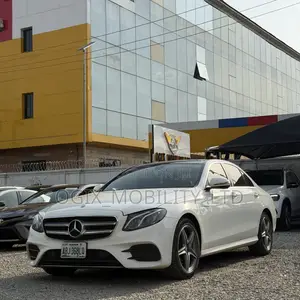 Mercedes-Benz E300 2016 White