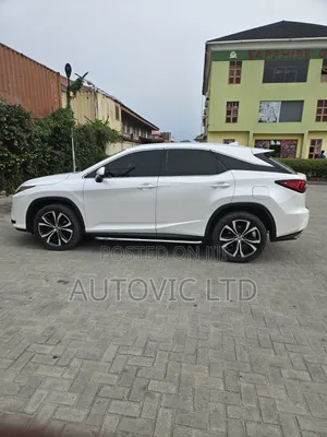 Lexus RX 350 AWD 2017 White
