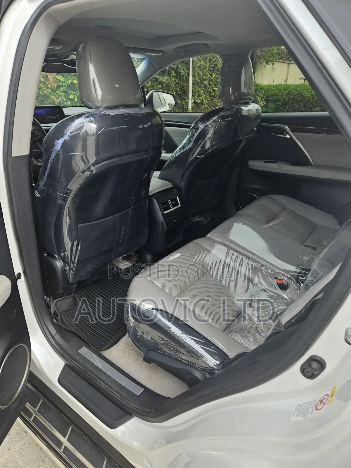 Lexus RX 350 AWD 2017 White