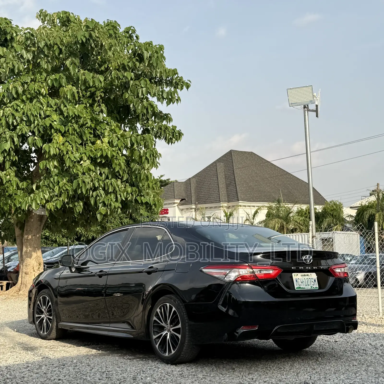 Toyota Camry 2018 Black