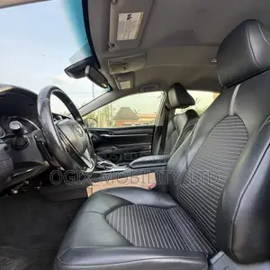 Toyota Camry 2018 Black
