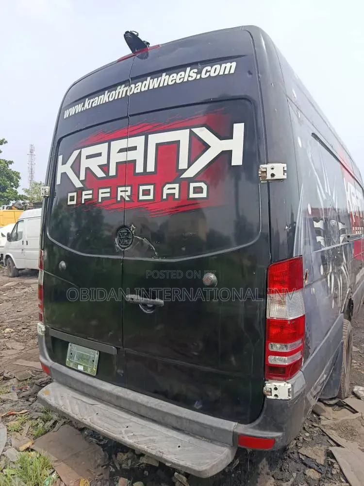 Mercedes-Benz Sprinter 2017 Black