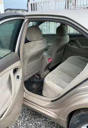 Toyota Camry 2008 Gold