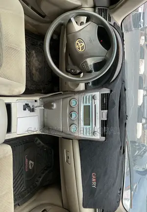 Toyota Camry 2008 Gold