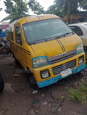 Suzuki Every 2004 Yellow