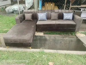 L Shape Chair