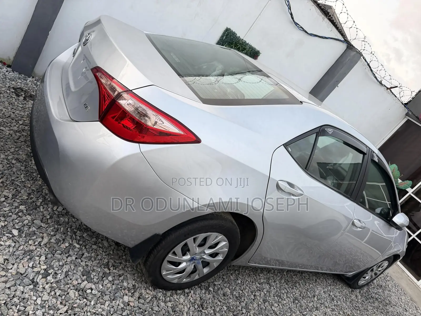 Toyota Corolla 2017 Silver