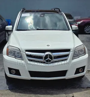 Mercedes-Benz GLK-Class 350 4MATIC 2012 White