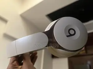 Beats Solo Pro Wireless Noise Cancellation