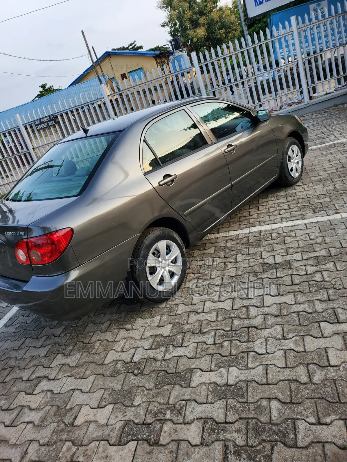 Toyota Corolla 2005 Gray
