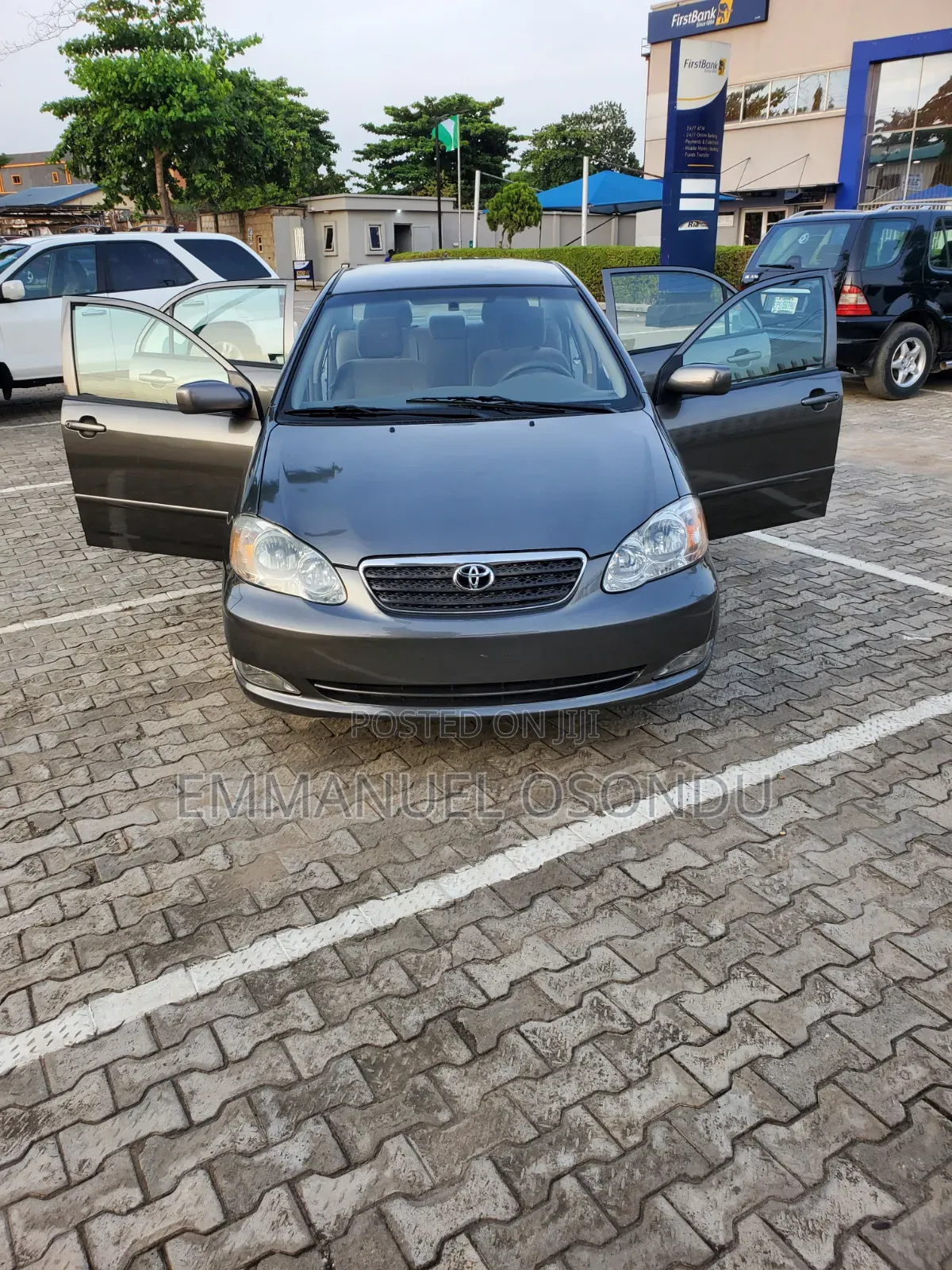 Toyota Corolla 2005 Gray