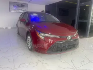 Toyota Corolla LE 2022 Red