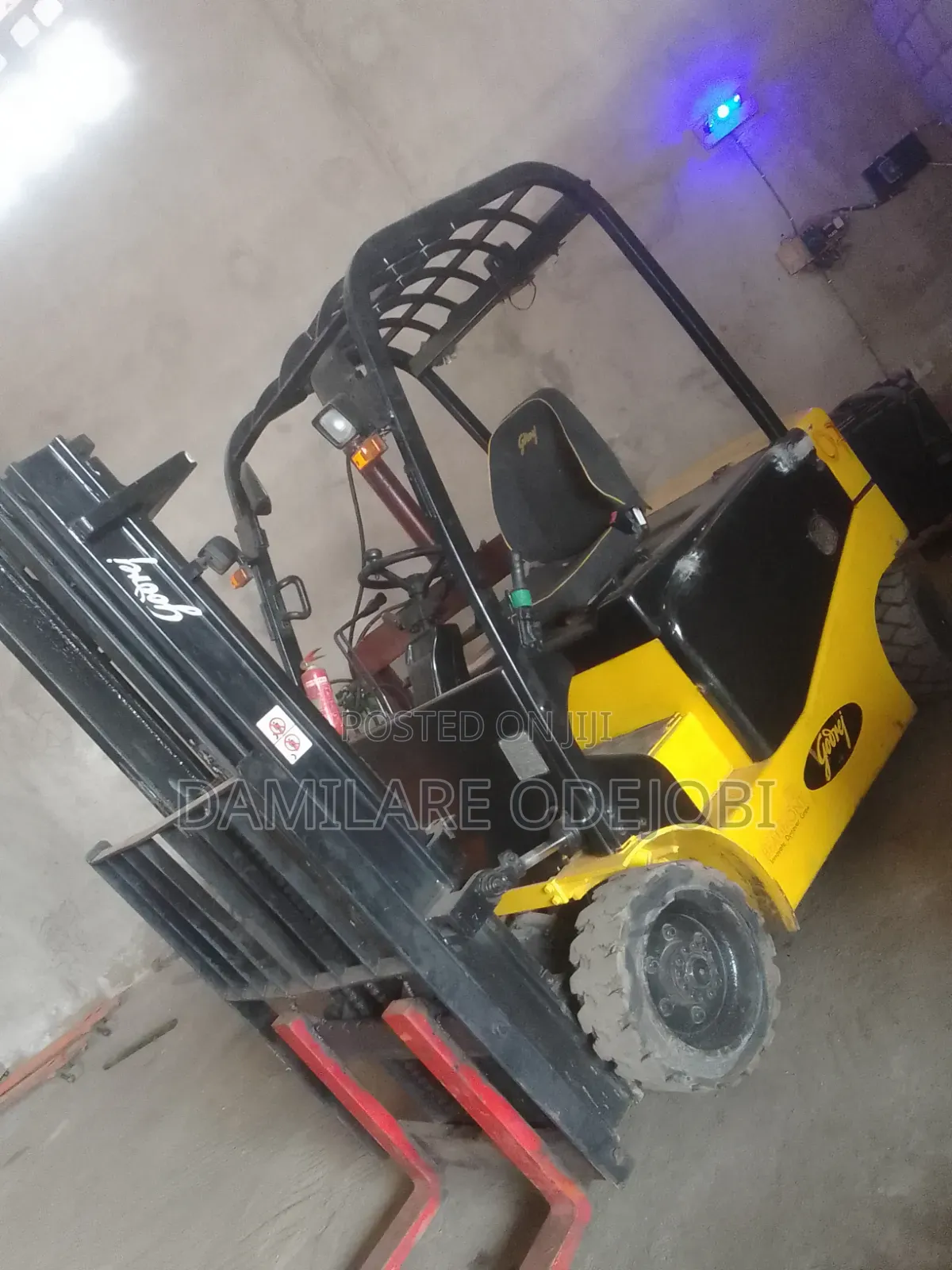 Multiple Ton [2 Tons to 10 Tons] Forklift Machine for Hire/Rent