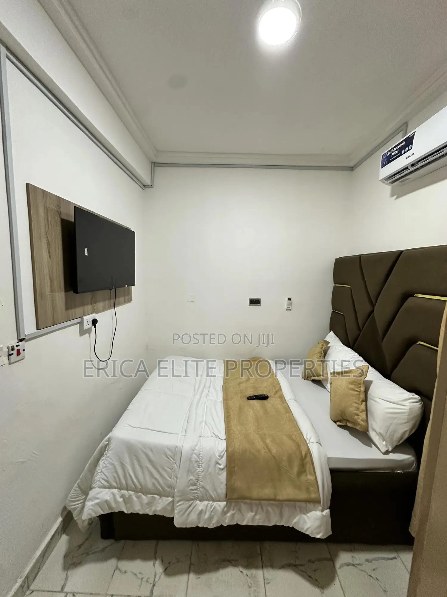 2/3 Bedroom Apartment
