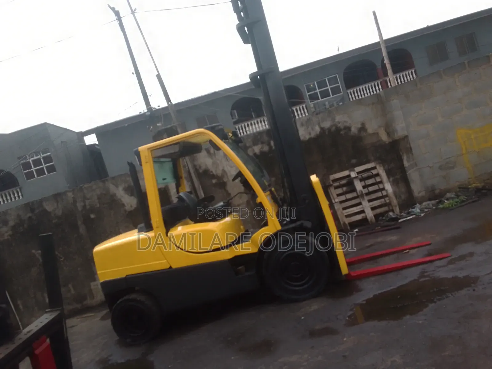 Multiple Ton [2 Tons to 10 Tons] Forklift Machine for Hire/Rent