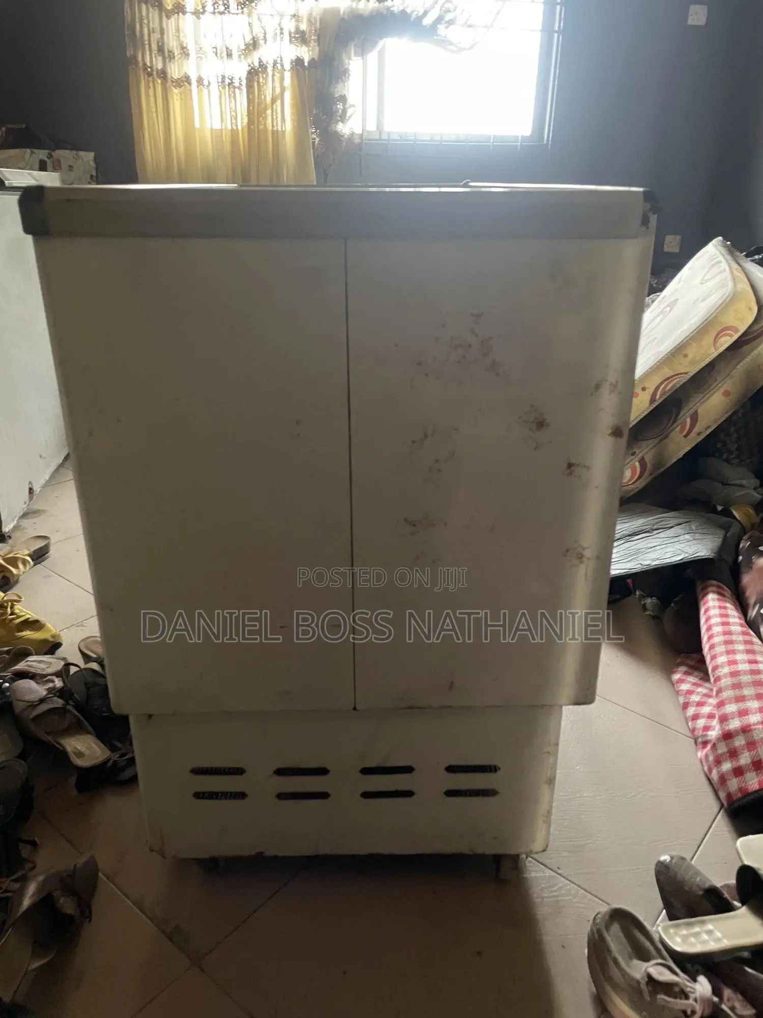 Jin Lu (Korean Used) Deep Freezer.