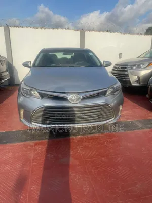 Toyota Avalon Limited 4dr Sedan (3.5L 6cyl 6A) 2015 Silver