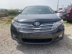 Toyota Venza AWD 2011 Gray